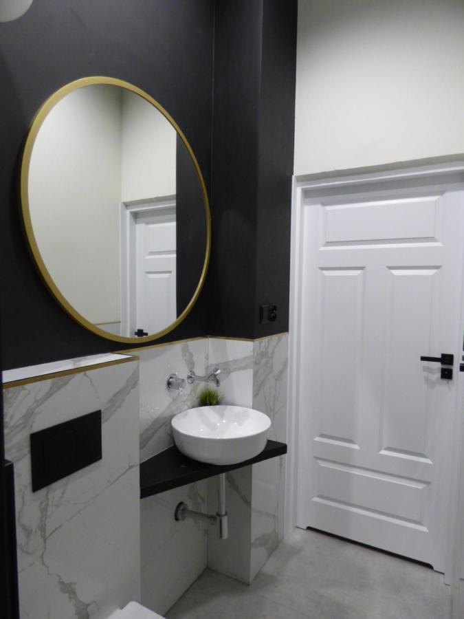 Kopernik Premium Rooms Apartment Torun Exterior foto
