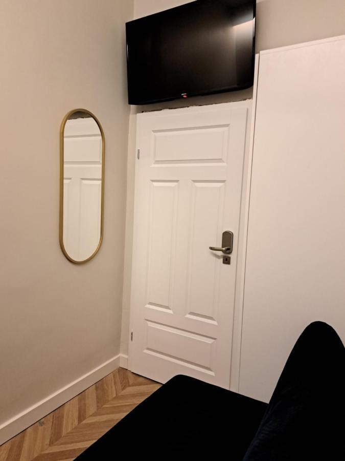 Kopernik Premium Rooms Apartment Torun Exterior foto